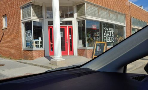 New River Art & Fiber