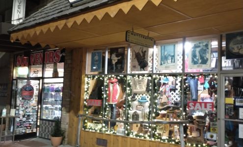 Watsonatta Western World