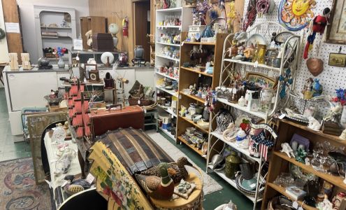 763 Meeting Street Antiques