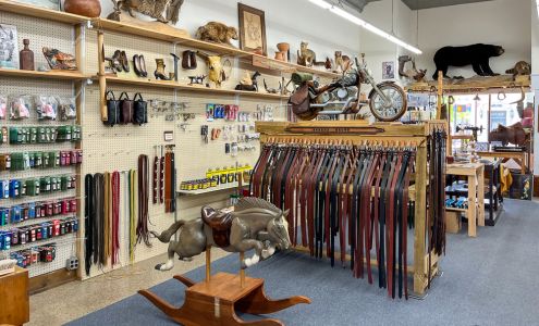 Baker's Shoe Repair & Saddle Shop 116 N Main Ave, Erwin Tennessee 37650