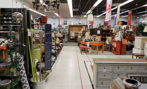 Eclectic Finds, Antiques and Interiors