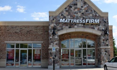 Mattress Firm Oconomowoc