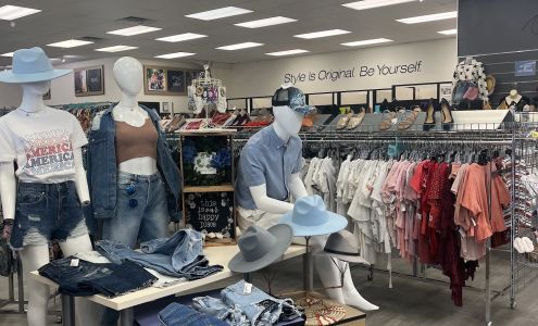 Plato's Closet- Bismarck, ND