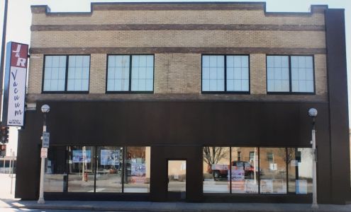 J & R Vacuum & Sewing