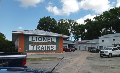 Dale's Train Station