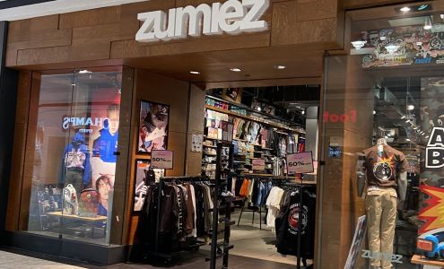 Zumiez