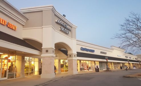 Nike Factory Store - Smithfield