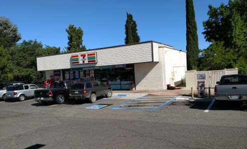 7-Eleven Redding