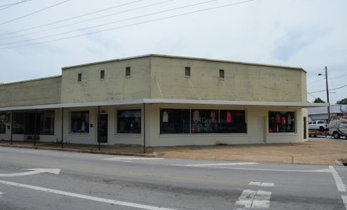 UNA Off Campus Book & Apparel Florence