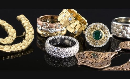 Roman Jewelers