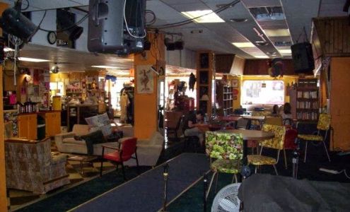 Red Rooster Coffee House