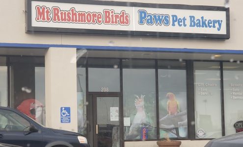 Mt Rushmore Birds/Paws Pet Bakery