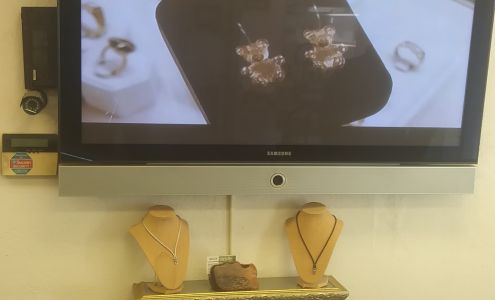 Mixa jewelers.Sell/Buy,custom orders,engraving,pawn jewelry.