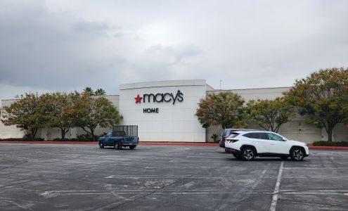 Macy's Home & Macy's Backstage