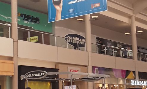 Sunglass Hut at Macy's