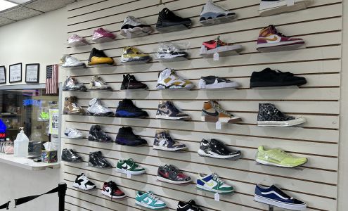 GNT Jewelry and Loan Kenosha Pawnshop