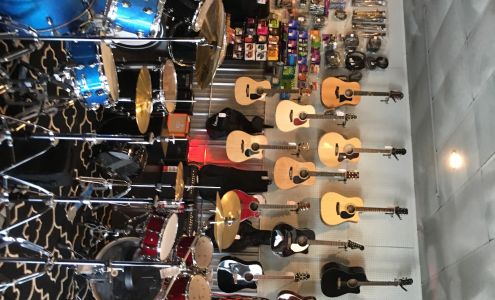 Springfield Music & Arts Center featuring the Springfield Music Store Springfield