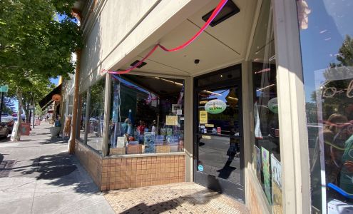 Toy B Ville - Downtown Petaluma