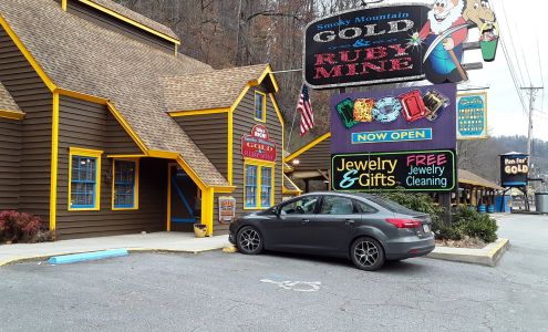 Smoky Mountain Gold-Ruby Mine