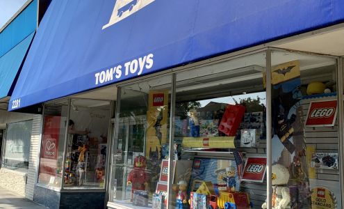 Tom's Toys
