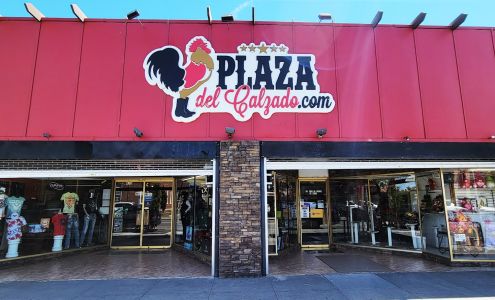 Plaza Del Calzado LLC