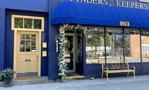 Finders Keepers Consignment Boutique