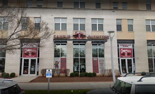 Barefoot Campus Outfitter