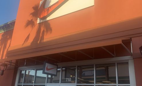 Nike Factory Store - Savannah