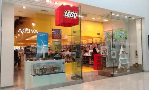 The LEGO® Store Glendale Galleria