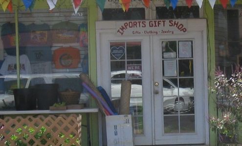 Imports Gift Shop Kaunakakai
