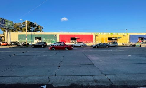 Poor Honey's used furniture