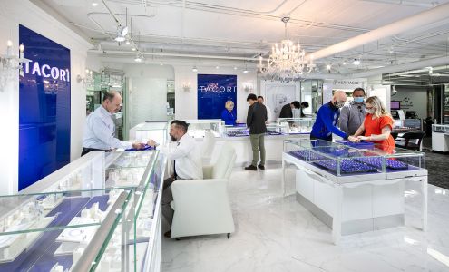Padis Jewelry Flagship Showroom
