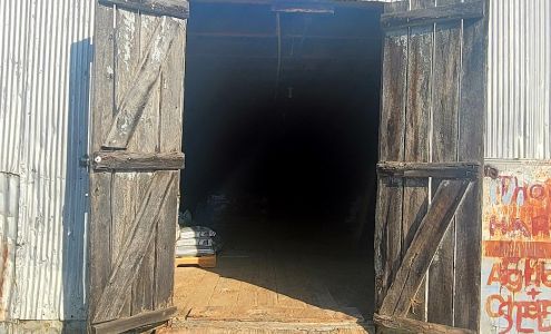 J B Thomas & Son Hardware Iva