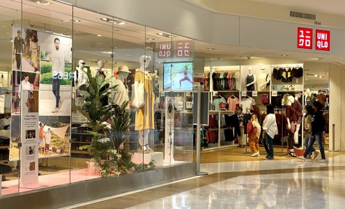 UNIQLO South Coast Plaza