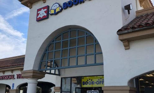 BOOKOFF Costa Mesa