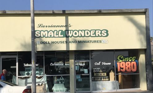 Larrianne's Small Wonders