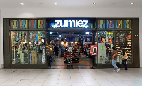 Zumiez