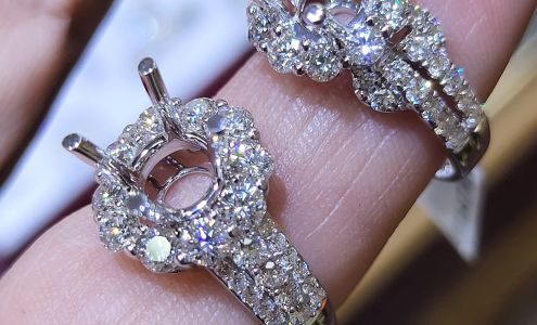 Minh Ngoc Jewelry of Norcross