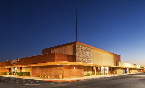 Valley Indoor Swap Meet