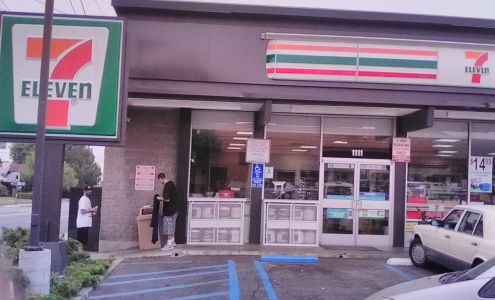 7-Eleven