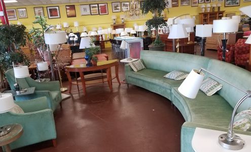 DIRECT HOTEL SERVICESD (DHS Sell Out Center)