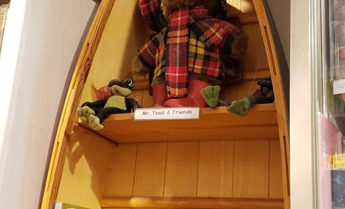 Brigadoon Books Toad Hall Book