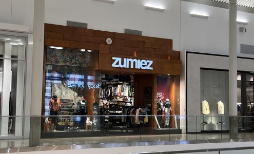 Zumiez