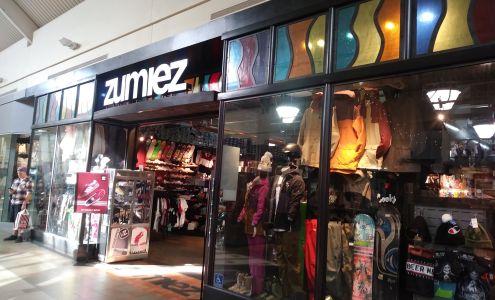 Zumiez