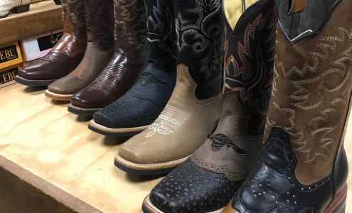 Espinoza's Western Wear