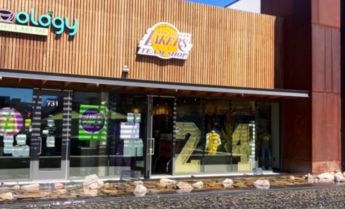 Lakers Team Shop