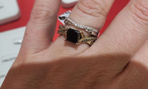 Don Roberto Jewelers