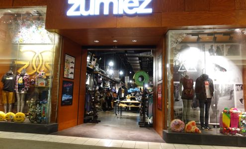 Zumiez