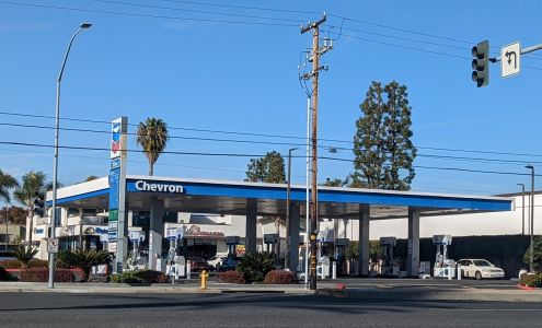 Chevron Lakewood