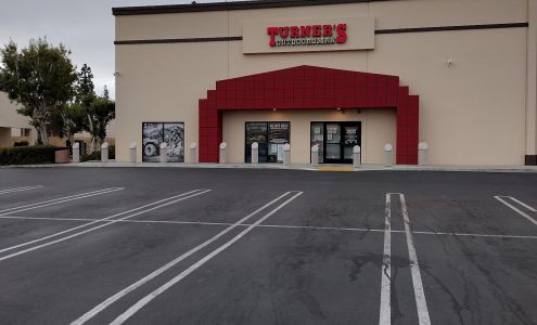 Turner's Outdoorsman-Lake Forest